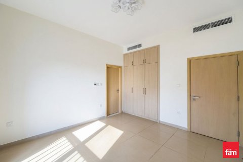 Villa in Dubai 4 bedrooms, 400.5 sq.m. № 111782 - photo 6