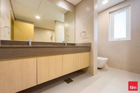 Villa in Dubai 4 bedrooms, 400.5 sq.m. № 111782 - photo 4