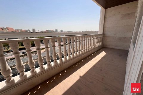 Apartment in Al Furjan, Dubai 3 bedrooms, 170 sq.m. № 111780 - photo 3