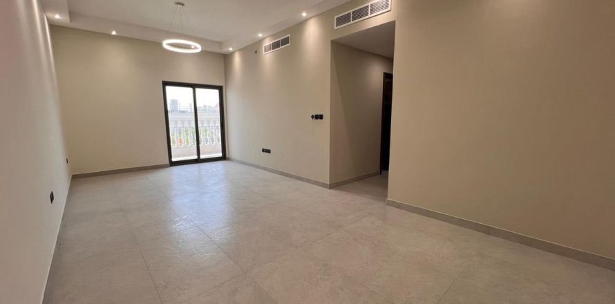 Apartment in Al Furjan, Dubai 3 bedrooms, 170 sq.m. № 111780