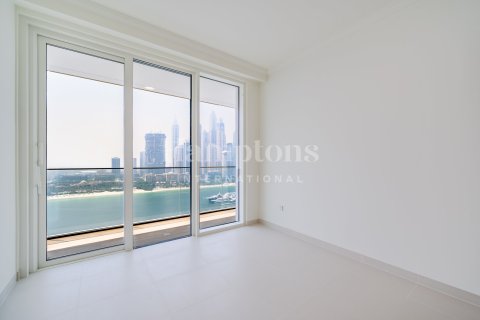 Apartment in Dubai Harbour, Dubai 2 bedrooms, 111.01908500 sq.m. № 63931 - photo 3
