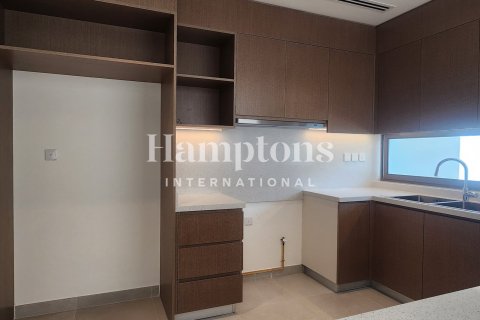 Villa in Murooj Al Furjan, Al Furjan, Dubai 4 bedrooms, 367.71007400 sq.m. № 63929 - photo 5