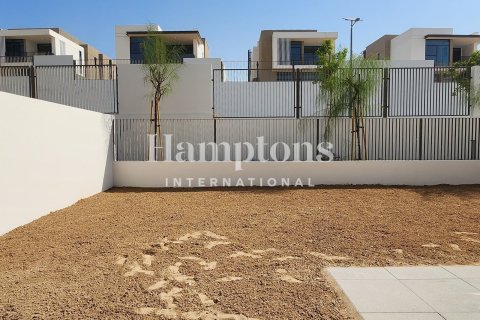 Villa in Murooj Al Furjan, Al Furjan, Dubai 4 bedrooms, 367.71007400 sq.m. № 63929 - photo 2
