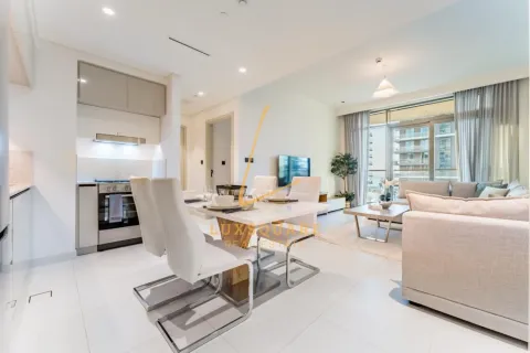 Apartment in EMAAR Beachfront, Dubai Harbour, Dubai 1 bedroom, 68 sq.m. № 139550