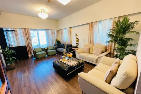 Villa in Jumeirah Village Circle, Dubai 3 bedrooms, 729 sq.m. № 139549 - photo 2