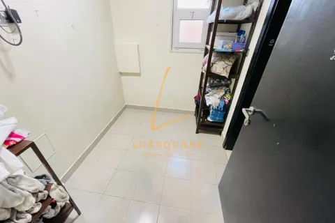 Villa in Jumeirah Village Circle, Dubai 3 bedrooms, 729 sq.m. № 139549 - photo 9