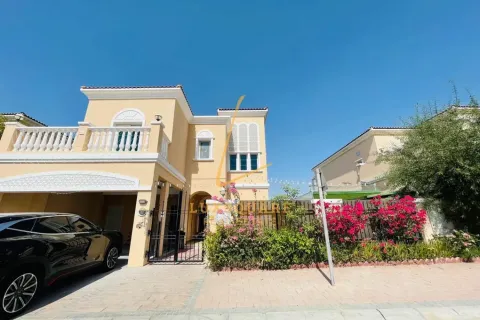 Villa in Jumeirah Village Circle, Dubai 3 bedrooms, 729 sq.m. № 139549 - photo 29