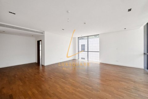 Apartment in Al Wasl, Dubai 3 bedrooms, 203 sq.m. № 139553 - photo 7