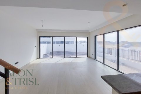 Adosado en Damac Lagoons, Dubai, 4 dormitorios, 211 m², № 60801 - foto 1