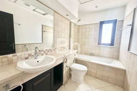 Villa en The Villa, Dubai, 5 dormitorios, 808 m², № 22288 - foto 13