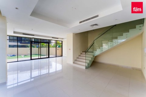 Maison de ville à Dubai, 3 chambres, 393.5 m², № 49460 - photo 2