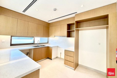 Villa in Al Furjan, Dubai 4 bedrooms, 358.8 sq.m. № 49472 - photo 8