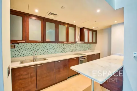 Apartment in Business Bay, Dubai 1 bedroom, 86 sq.m. № 61881 - photo 7