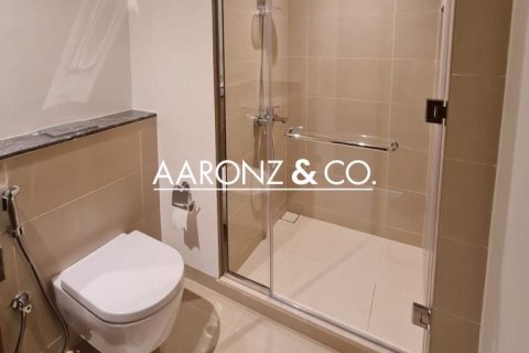 Apartment in Dubai Marina, Dubai 2 bedrooms, 105 sq.m. № 90115 - photo 21