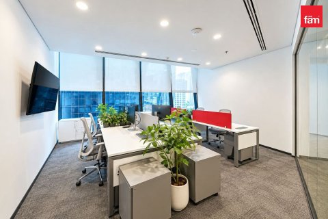 Oficina en Business Bay, Dubai, 273.7 m², № 141467 - foto 7
