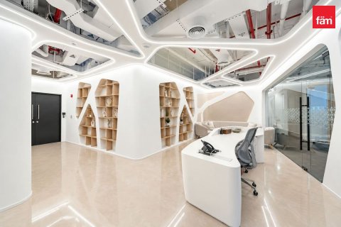 Oficina en Business Bay, Dubai, 273.7 m², № 141467 - foto 5