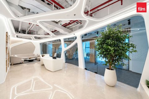 Oficina en Business Bay, Dubai, 273.7 m², № 141467 - foto 11