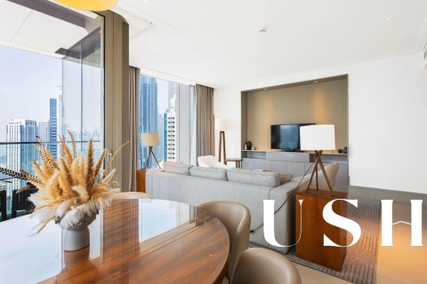 Appartement à Downtown Dubai (Downtown Burj Dubai), Dubai, 2 chambres, 127 m², № 39288 - photo 2