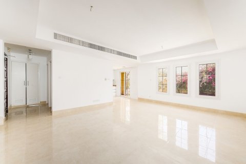 Villa en The Springs, Dubai, 3 dormitorios, 212.76 m², № 138928 - foto 3