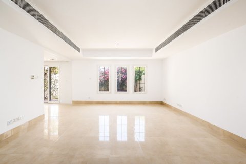 Villa en The Springs, Dubai, 3 dormitorios, 212.76 m², № 138928