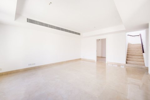 Villa en The Springs, Dubai, 3 dormitorios, 212.76 m², № 138928 - foto 2