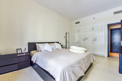Apartment in Dubai Marina, Dubai 2 bedrooms, 113.9 sq.m. № 138930 - photo 10