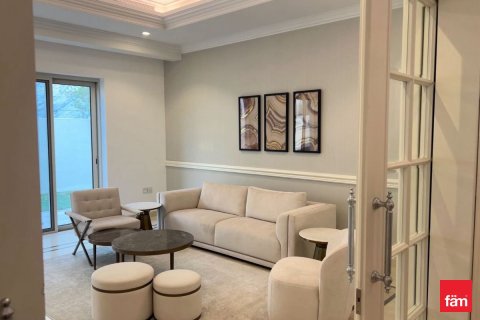 Villa en Dubai, 5 dormitorios, 797.4 m², № 40946 - foto 16