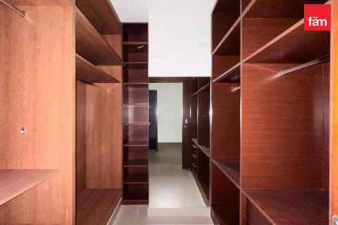 Apartment in DIFC, Dubai 2 bedrooms, 148.8 sq.m. № 40945 - photo 12