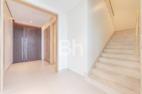 Снять в аренду таунхаус в Аль-Барше, Дубай: 3 спальни, 353м², № 23288 - фото 11