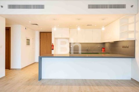 Apartment in Al Wasl, Dubai 2 bedrooms, 136 sq.m. № 23285 - photo 4