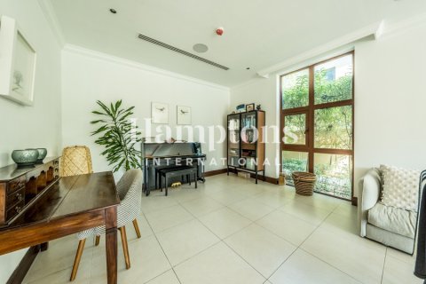 Villa in Hillside at Jumeirah Golf Estates, Jumeirah Golf Estates, Dubai 5 bedrooms, 690.45509600 sq.m. № 105753 - photo 12