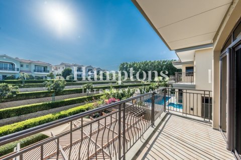Villa in Hillside at Jumeirah Golf Estates, Jumeirah Golf Estates, Dubai 5 bedrooms, 690.45509600 sq.m. № 105753 - photo 19
