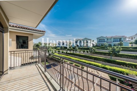 Villa in Hillside at Jumeirah Golf Estates, Jumeirah Golf Estates, Dubai 5 bedrooms, 690.45509600 sq.m. № 105753 - photo 20
