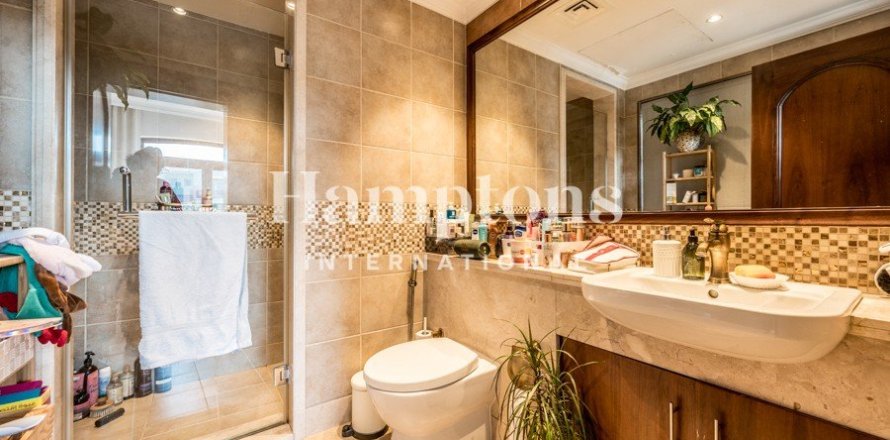 Villa in Hillside at Jumeirah Golf Estates, Jumeirah Golf Estates, Dubai 5 bedrooms, 690.455 sq.m. № 105753