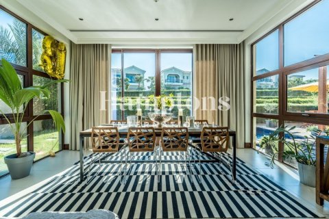 Villa in Hillside at Jumeirah Golf Estates, Jumeirah Golf Estates, Dubai 5 bedrooms, 690.45509600 sq.m. № 105753 - photo 16