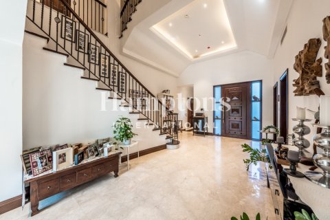 Villa in Hillside at Jumeirah Golf Estates, Jumeirah Golf Estates, Dubai 5 bedrooms, 690.45509600 sq.m. № 105753 - photo 15