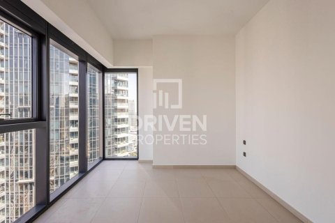 Appartement à Opera District, Downtown Dubai (Downtown Burj Dubai), Dubai, 3 chambres, 140.19 m², № 128692 - photo 5