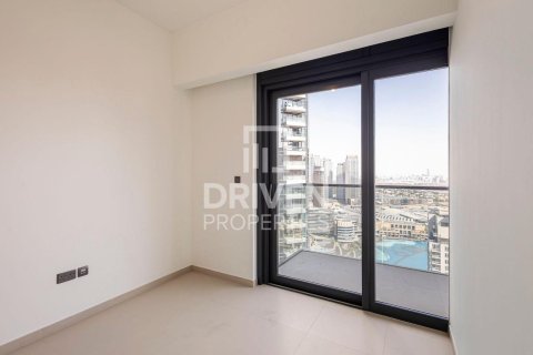 Appartement à Opera District, Downtown Dubai (Downtown Burj Dubai), Dubai, 3 chambres, 140.19 m², № 128692 - photo 9