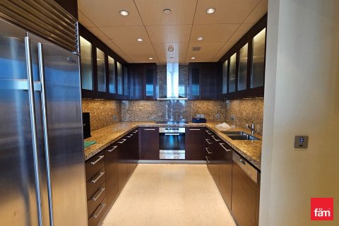 Appartement à Downtown Dubai (Downtown Burj Dubai), Dubai, 2 chambres, 165.2 m², № 47083 - photo 3