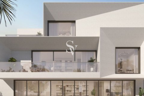 Villa in Dubai 5 bedrooms, 961 sq.m. № 109046 - photo 12