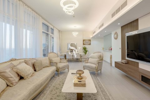 Apartment in Bur Dubai, Dubai 2 bedrooms, 152 sq.m. № 109043