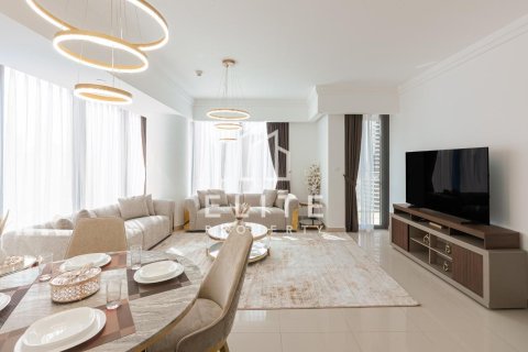 Appartement à Dubai, 2 chambres, 132 m², № 121653