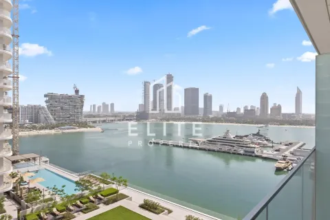 Apartment in EMAAR Beachfront, Dubai Harbour, Dubai 1 bedroom, 80 sq.m. № 121616
