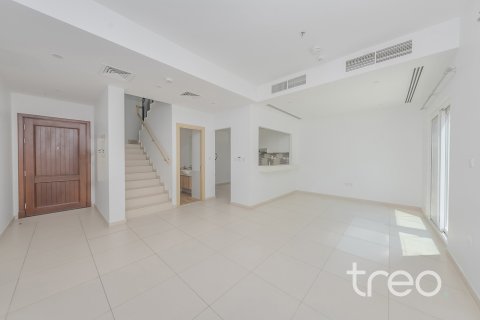 Adosado en Dubai, 2 dormitorios, 166.11 m², № 119599 - foto 6