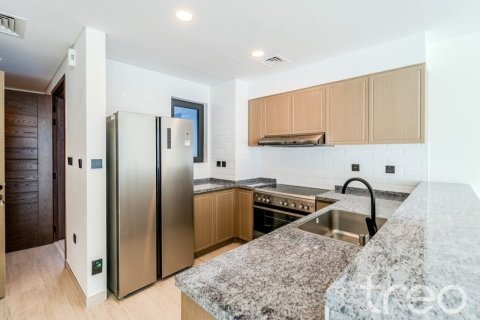 Townhouse in Damac Lagoons, Dubai 3 bedrooms, 186.92 sq.m. № 119601 - photo 11