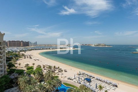 Снять в аренду пентхаус в Пальме Джумейре, Дубай: 4 спальни, 488м², № 21591 - фото 5