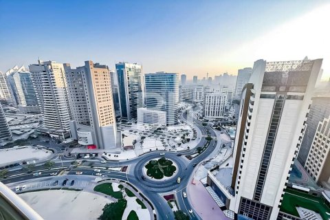 Apartment in Barsha Heights (Tecom), Dubai 2 bedrooms, 121 sq.m. № 21588 - photo 15