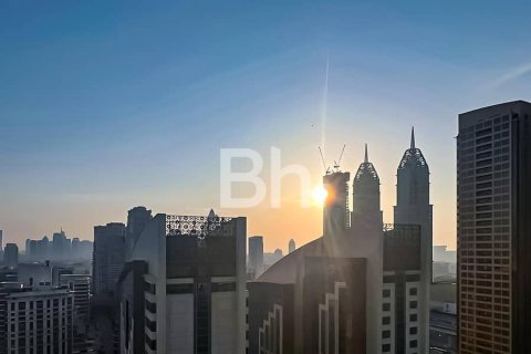 Apartment in Barsha Heights (Tecom), Dubai 2 bedrooms, 121 sq.m. № 21588 - photo 13