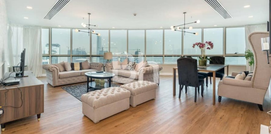 Квартира в Дубай Марине, Дубай, 4 спальни, 228м², № 21609
