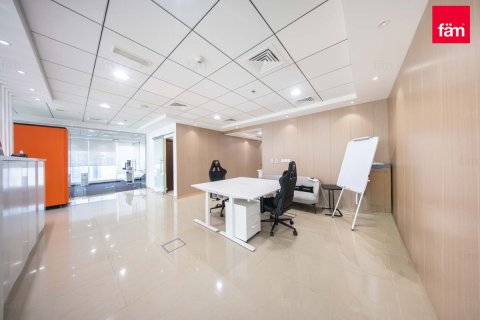 Снять в аренду офис в Бизнес-Бэе, Дубай: 156.1м², № 64284 - фото 4